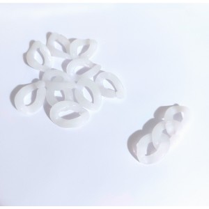 White Methacrylate Chain
